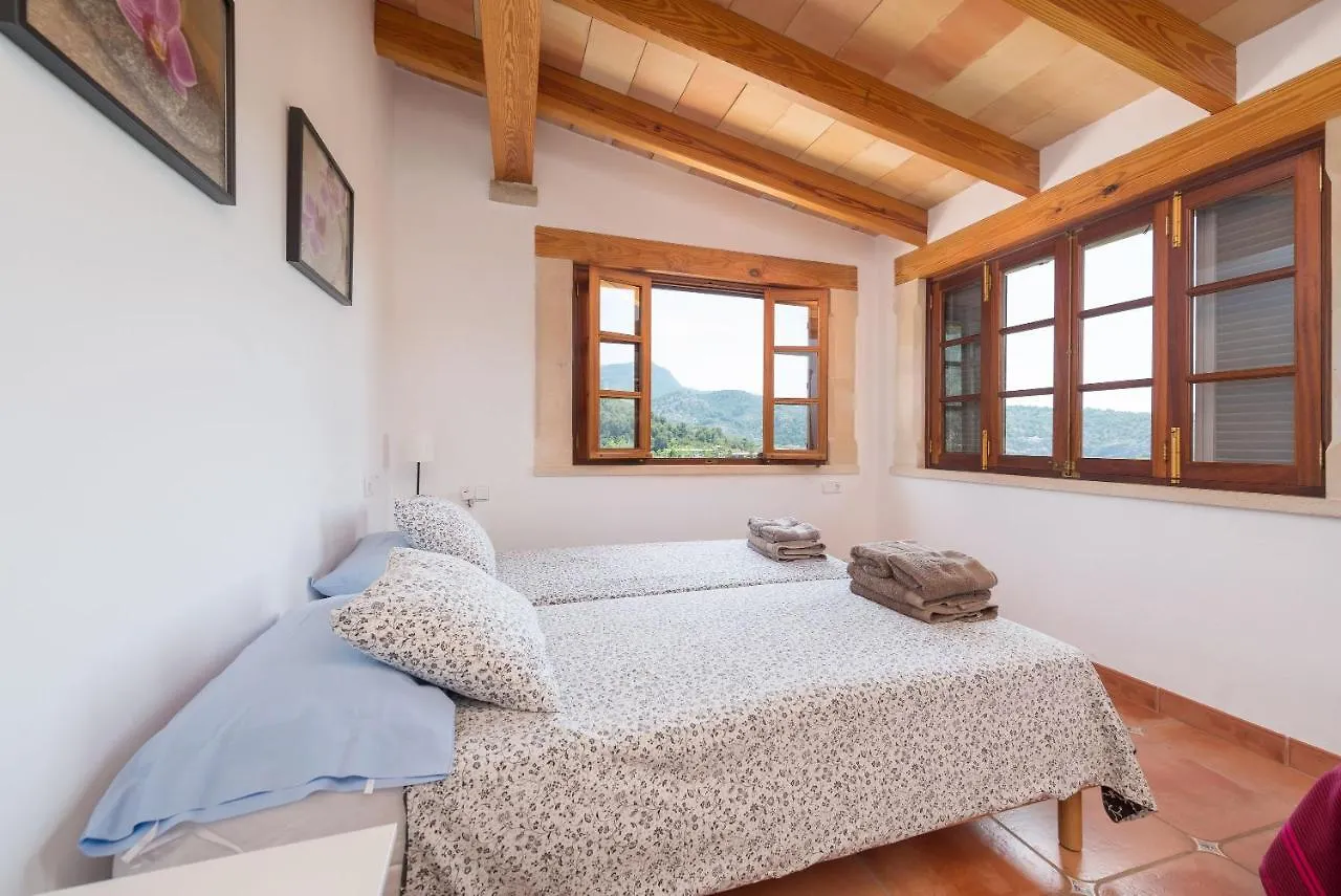 Dos Villas Soller